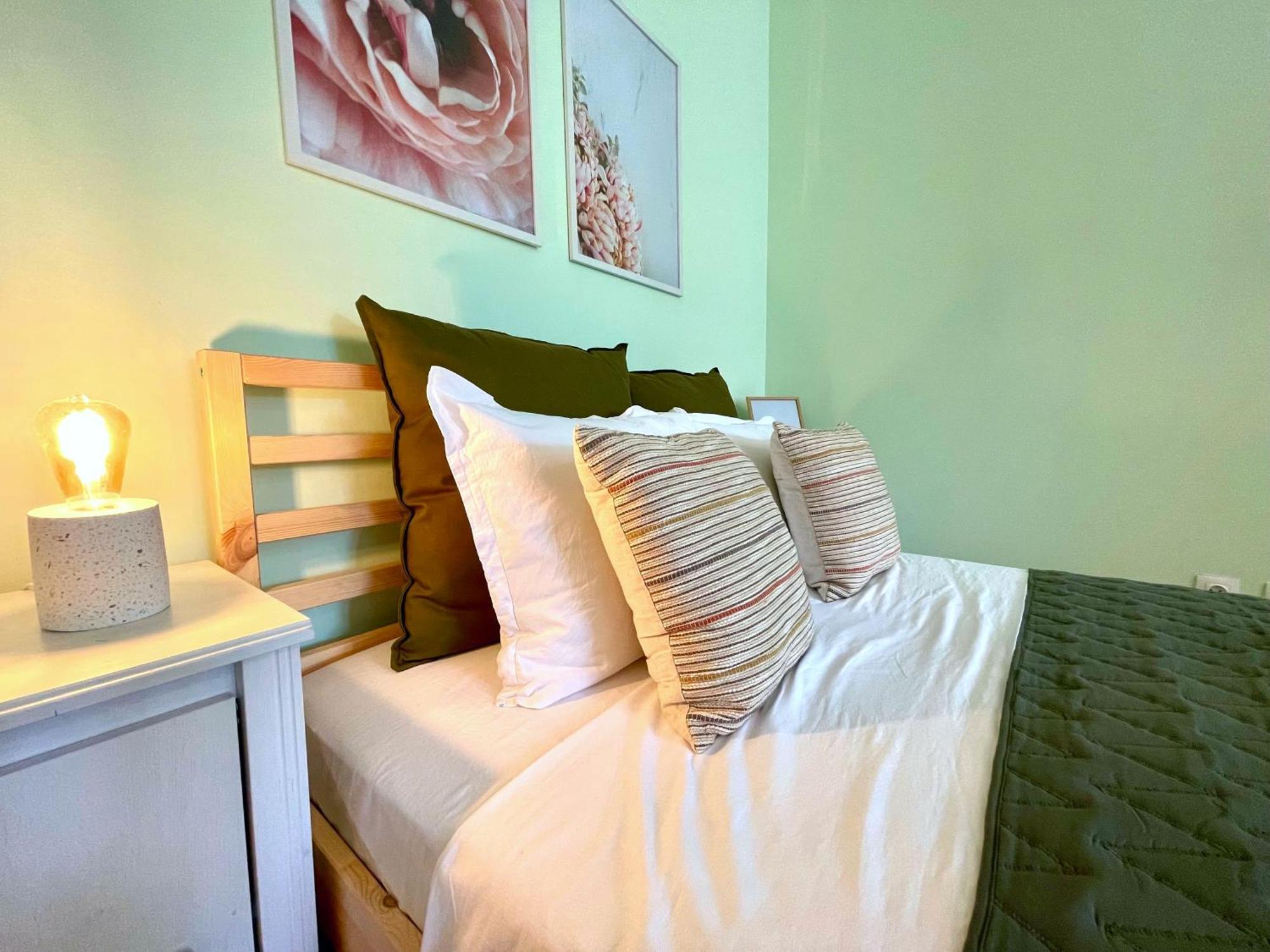 Bohemian Bright & Calm 2Br - Top Center - Private Balcony Sofia Buitenkant foto