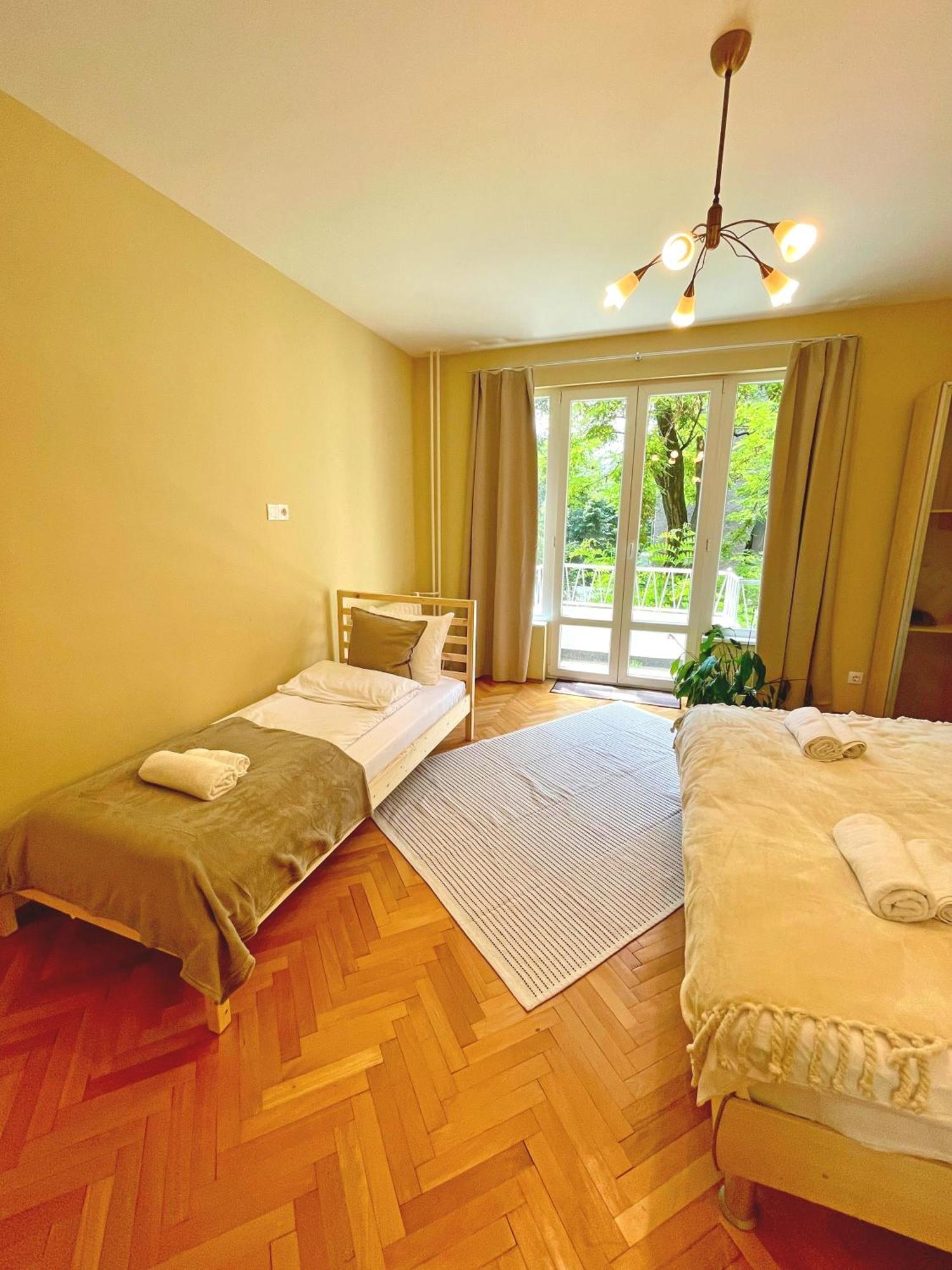 Bohemian Bright & Calm 2Br - Top Center - Private Balcony Sofia Buitenkant foto