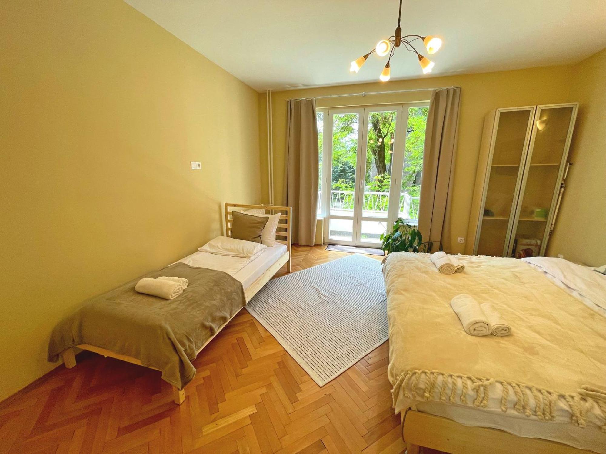 Bohemian Bright & Calm 2Br - Top Center - Private Balcony Sofia Buitenkant foto